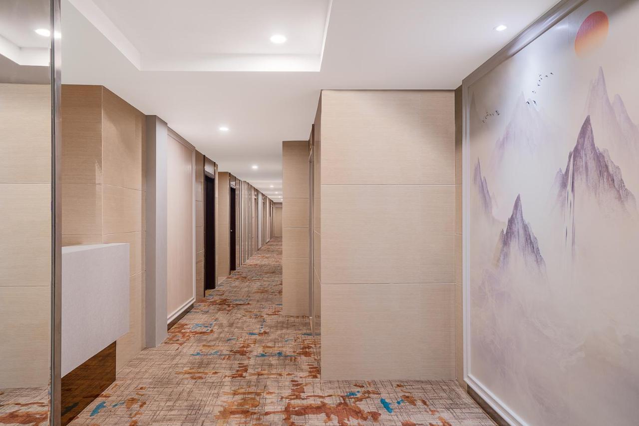 Frida Hotels Guangzhou Baiyun International Airport Kültér fotó